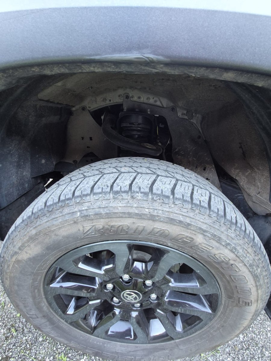Toyota Hillux Invincible 2.8 D-4D X-Tra Cabine Invincible 4WD BVA RC21